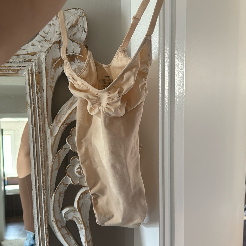 Skims seamless sculpt thing bodysuit